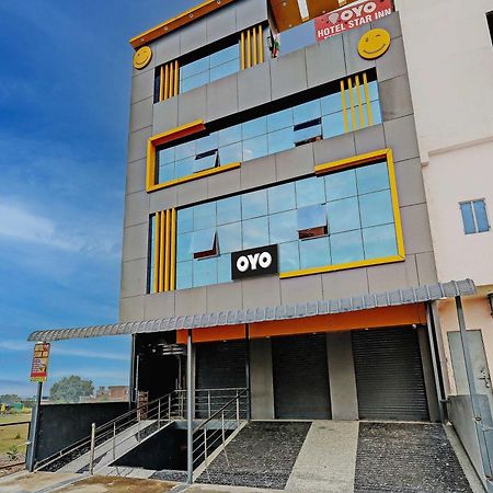 Oyo Flagship Hotel Star Inn Kanpur Ngoại thất bức ảnh